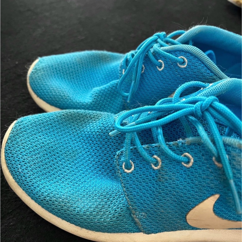 Nike Roshes